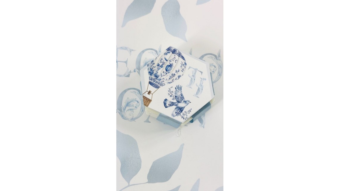 Trusou botez baietel Hot Air Balloon Blue Toile cu baloane de aer cald design elegant 14